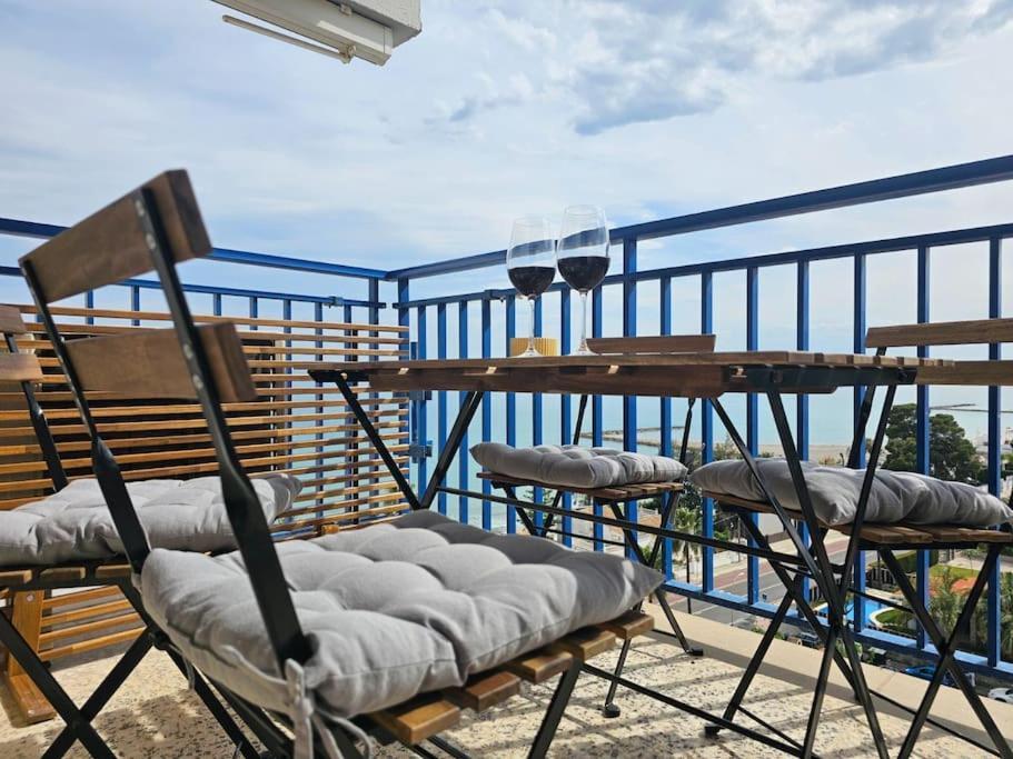 Apartamento Reformado Vista Mar 베니카씸 외부 사진